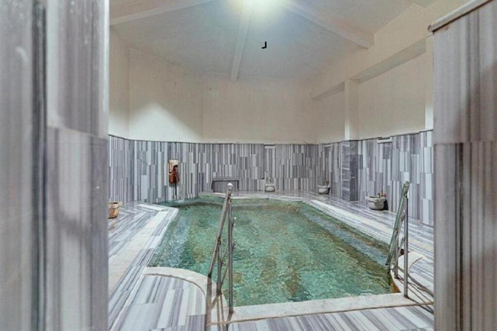 Queen Thermal Resort Hotel Emet Екстер'єр фото