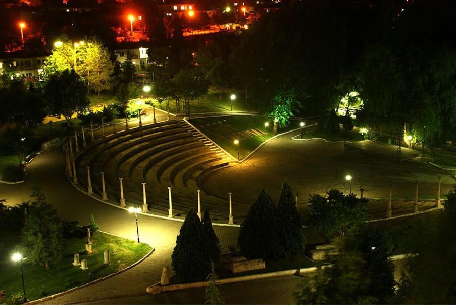 Queen Thermal Resort Hotel Emet Екстер'єр фото
